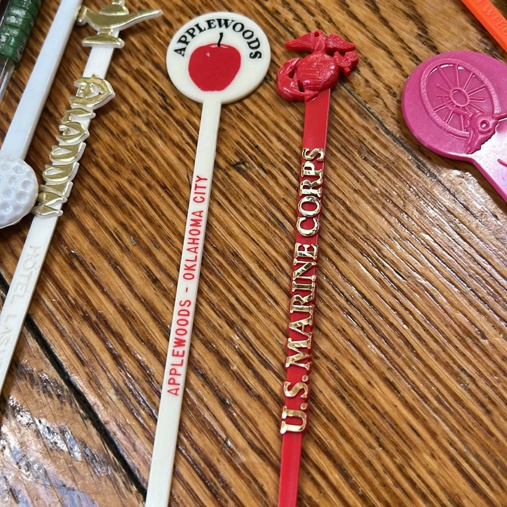 Vintage plastic and acrylic swizzle sticks.  Assorted hotels, casinos.  20 total
